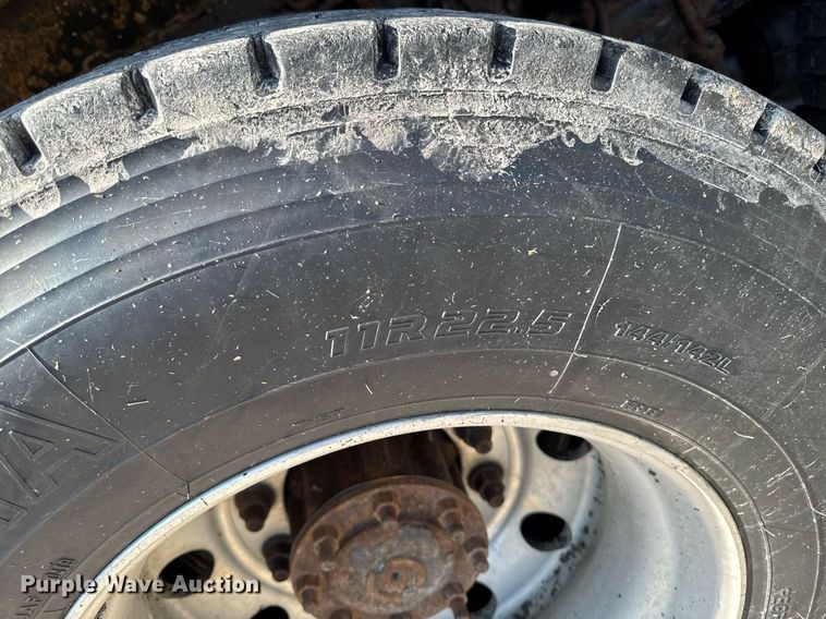 image for item EM2049 2009 Sterling L8500 Series dump truck