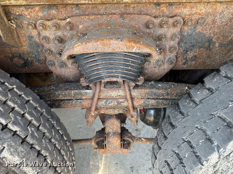 image for item EM2049 2009 Sterling L8500 Series dump truck