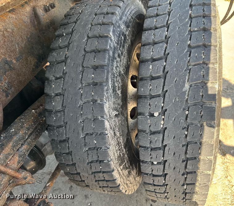 image for item EM2049 2009 Sterling L8500 Series dump truck