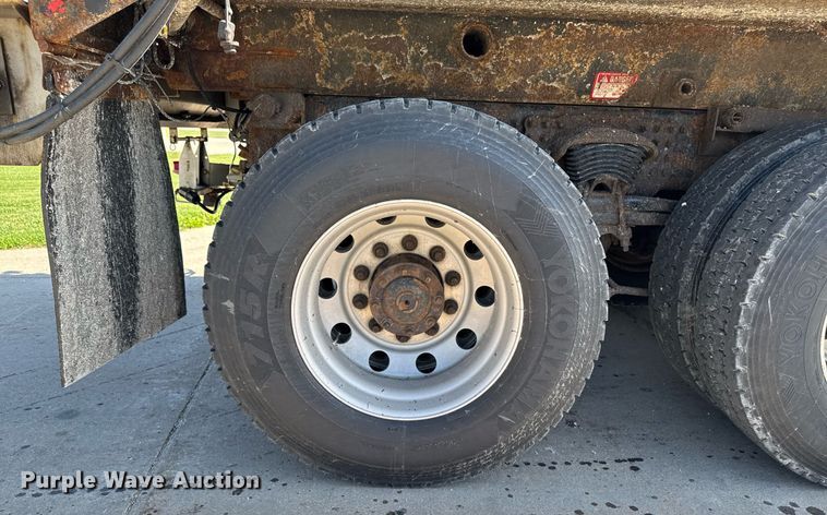 image for item EM2049 2009 Sterling L8500 Series dump truck