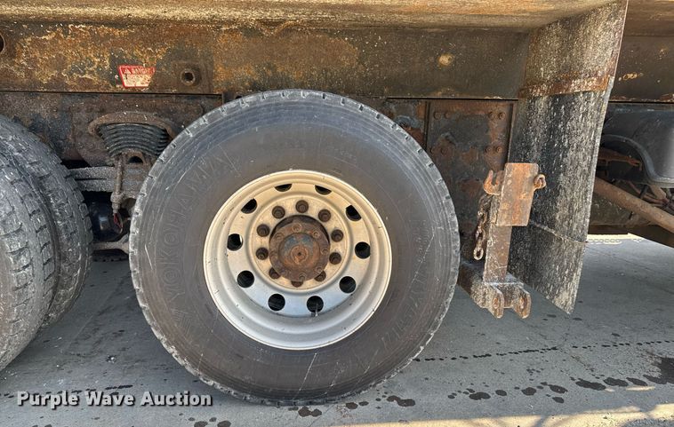 image for item EM2049 2009 Sterling L8500 Series dump truck