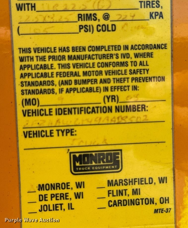 image for item EM2049 2009 Sterling L8500 Series dump truck