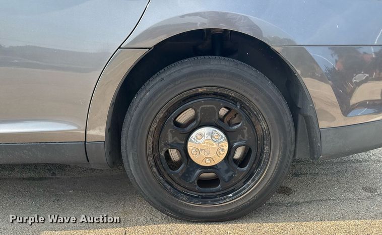 image for item EM2050 2013 Ford Taurus Police Interceptor 