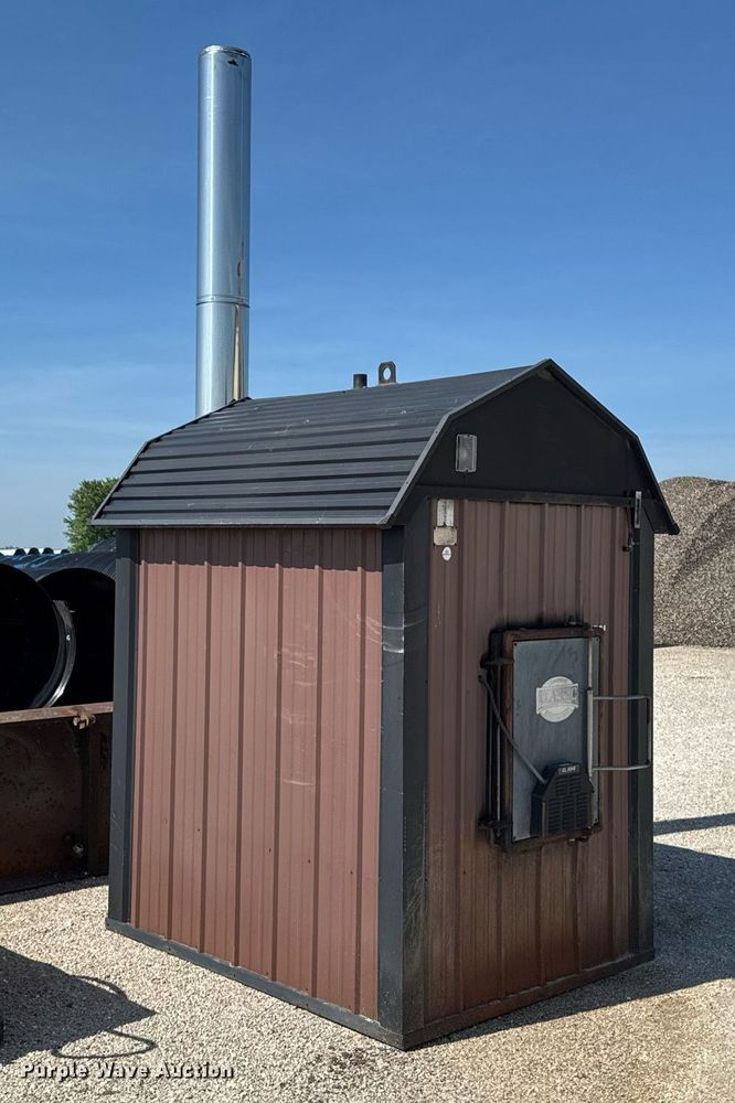 image for item EM2052 2006 Central broiler CL6048 wood burning outdoor furnace