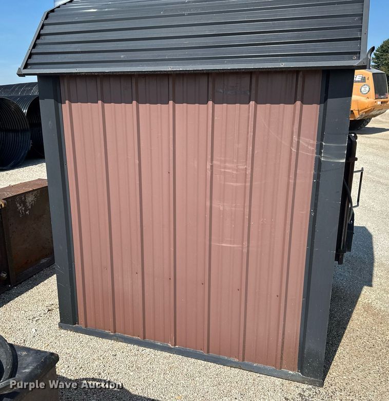 image for item EM2052 2006 Central broiler CL6048 wood burning outdoor furnace