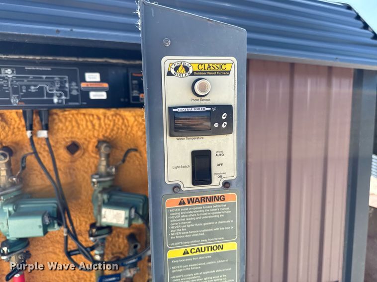 image for item EM2052 2006 Central broiler CL6048 wood burning outdoor furnace