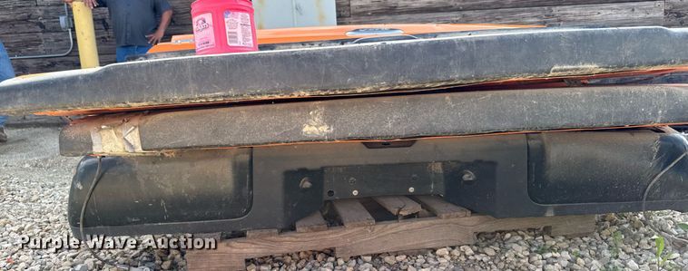 image for item EM2060 Automotive parts