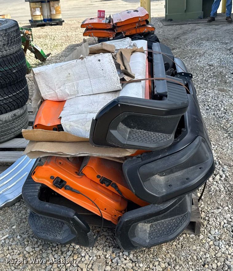 image for item EM2060 Automotive parts