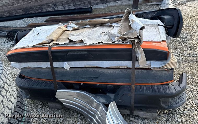 image for item EM2060 Automotive parts