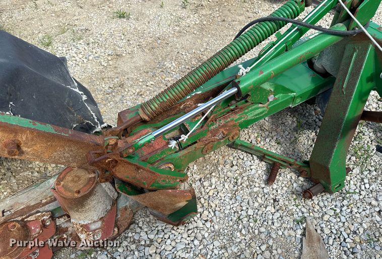 image for item EM2063 John Deere 265  disc mower