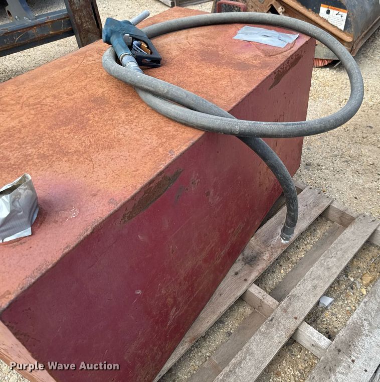 image for item EM2064 (3) fuel tanks