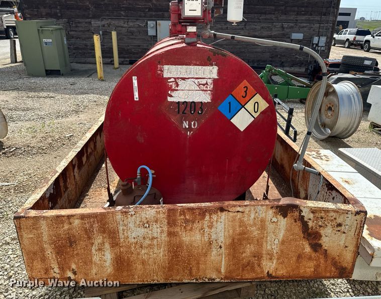 image for item EM2067 Fuel tank