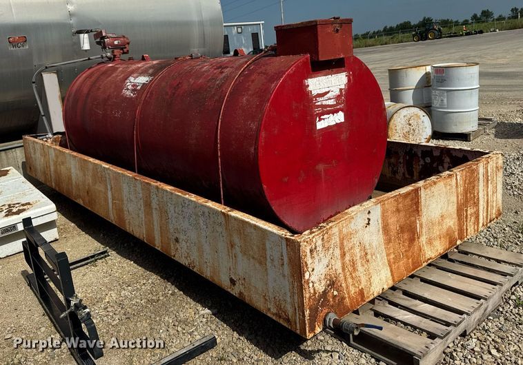 image for item EM2067 Fuel tank