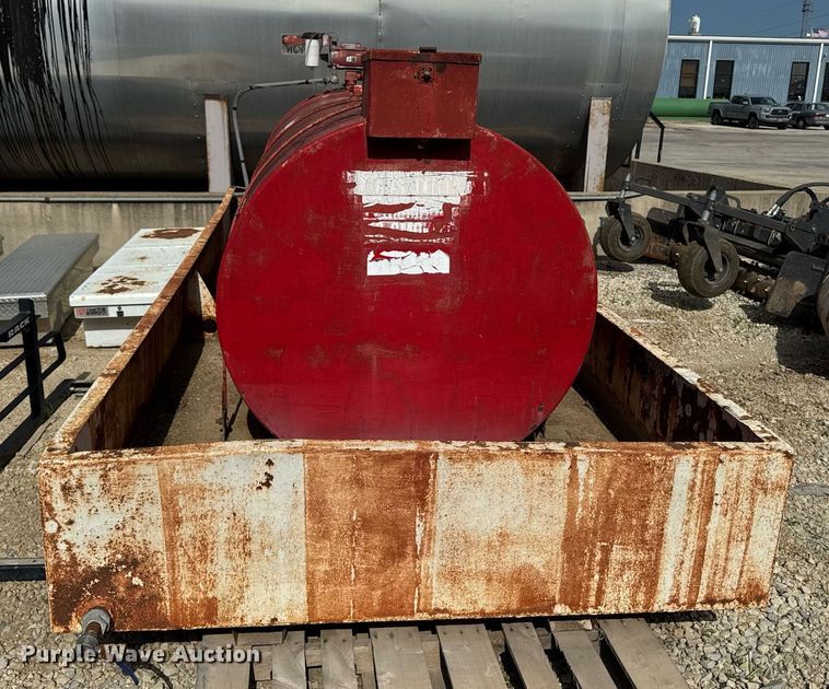 image for item EM2067 Fuel tank