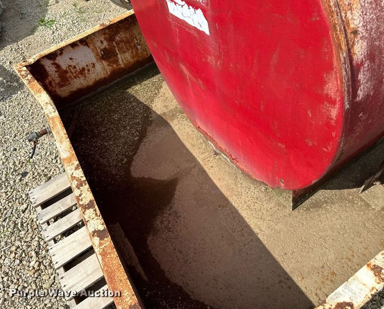 image for item EM2067 Fuel tank