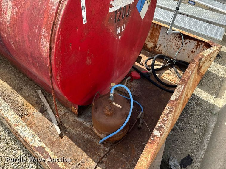 image for item EM2067 Fuel tank