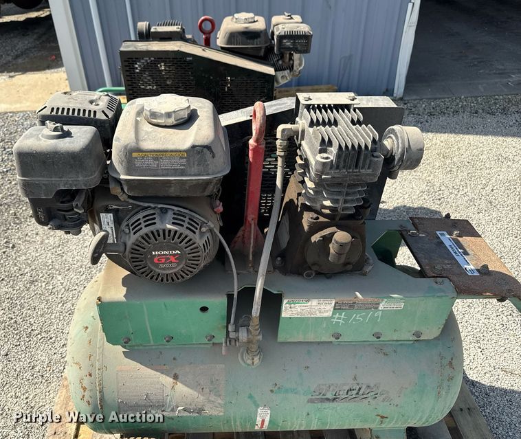 image for item EM2069 Speedaire  4NB84  air compressors