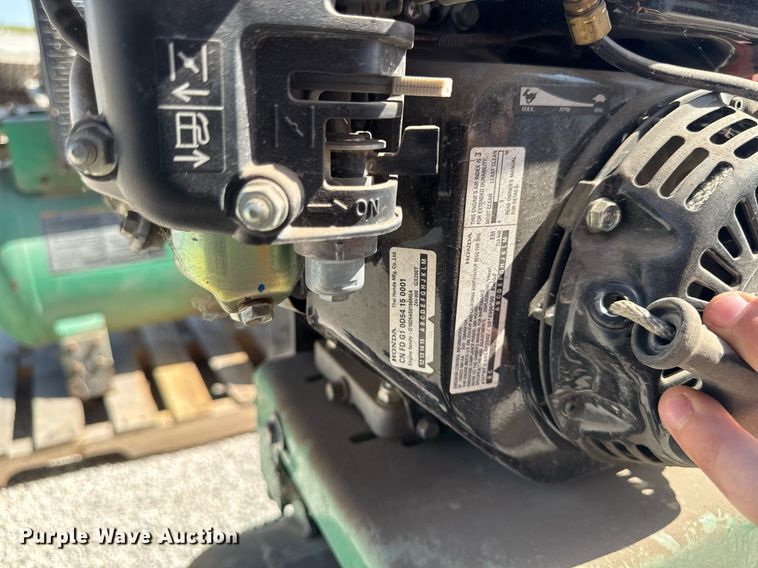 image for item EM2070 Speedaire 4NB84 air compressor