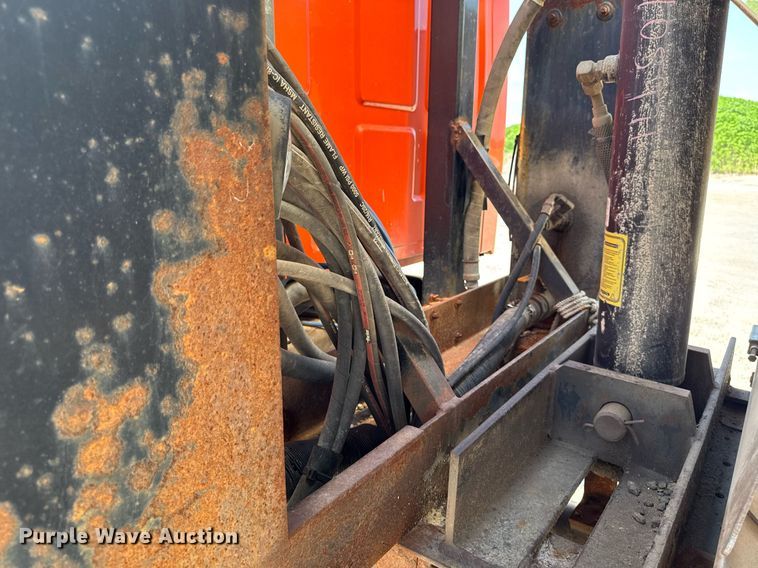 image for item EM2073 2005 Sterling L7500 series dump truck