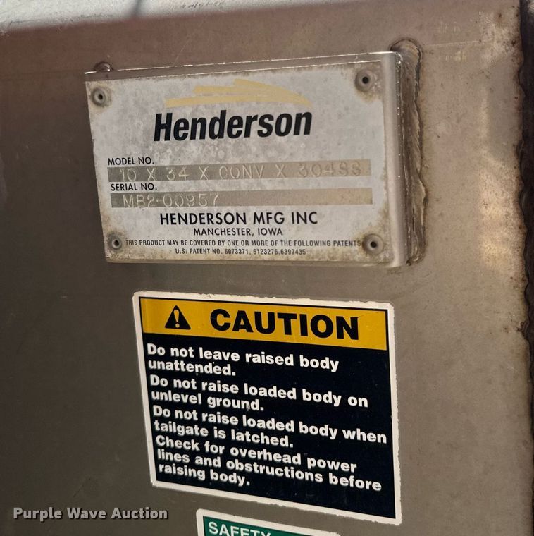 image for item EM2073 2005 Sterling L7500 series dump truck