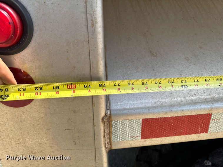 image for item EM2073 2005 Sterling L7500 series dump truck