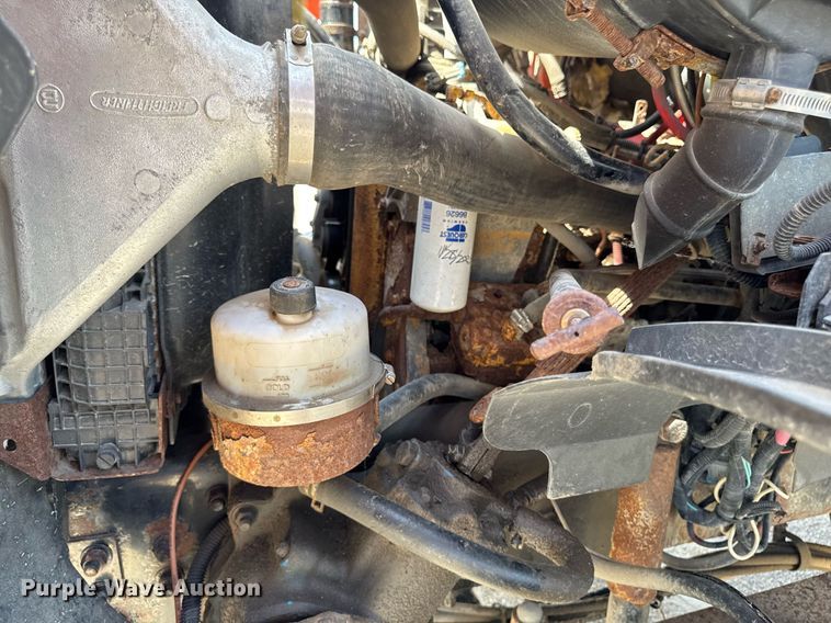 image for item EM2073 2005 Sterling L7500 series dump truck