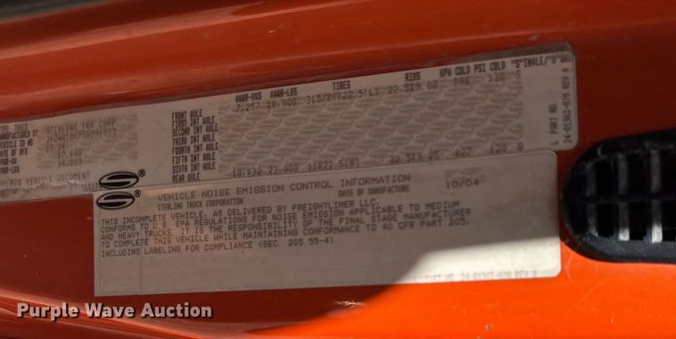 image for item EM2073 2005 Sterling L7500 series dump truck