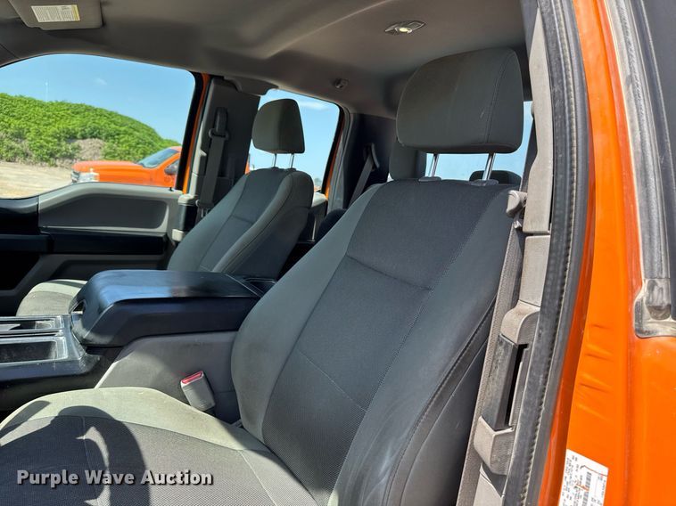 image for item EM2074 2016 Ford F150 XL SuperCab pickup truck