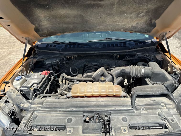 image for item EM2074 2016 Ford F150 XL SuperCab pickup truck