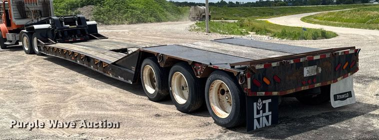 image for item EM2076 2013 Dynaweld LB52-24DPS lowboy equipment trailer