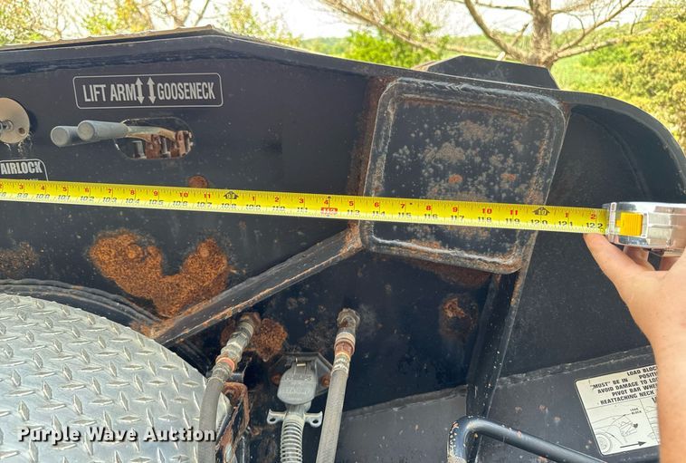 image for item EM2076 2013 Dynaweld LB52-24DPS lowboy equipment trailer