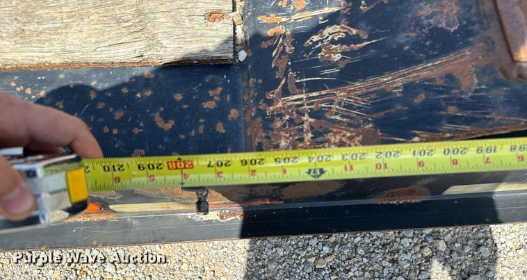 image for item EM2076 2013 Dynaweld LB52-24DPS lowboy equipment trailer