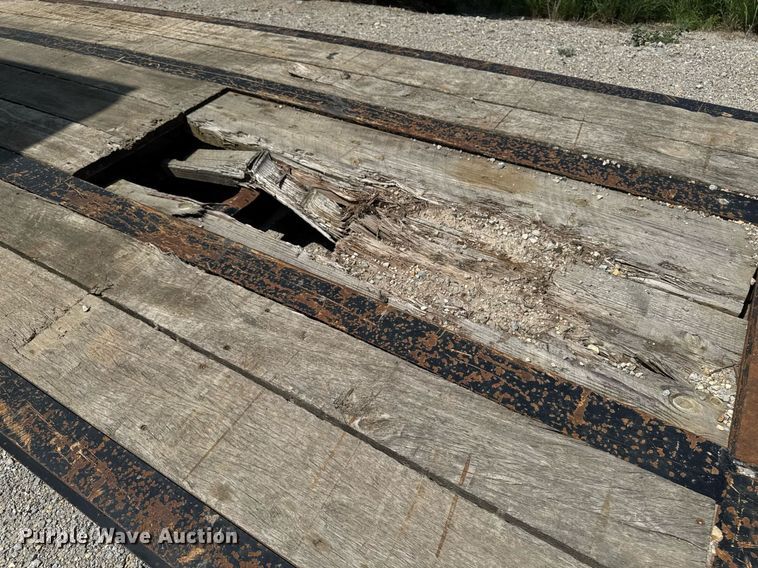 image for item EM2076 2013 Dynaweld LB52-24DPS lowboy equipment trailer