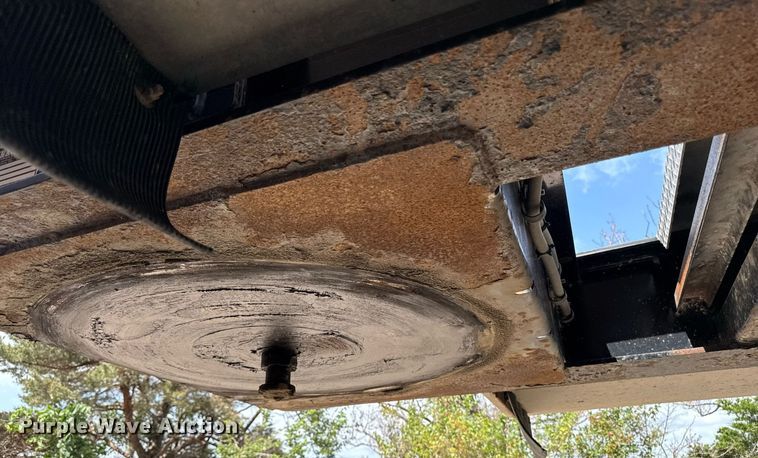 image for item EM2076 2013 Dynaweld LB52-24DPS lowboy equipment trailer