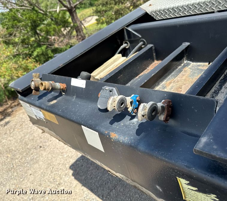 image for item EM2076 2013 Dynaweld LB52-24DPS lowboy equipment trailer