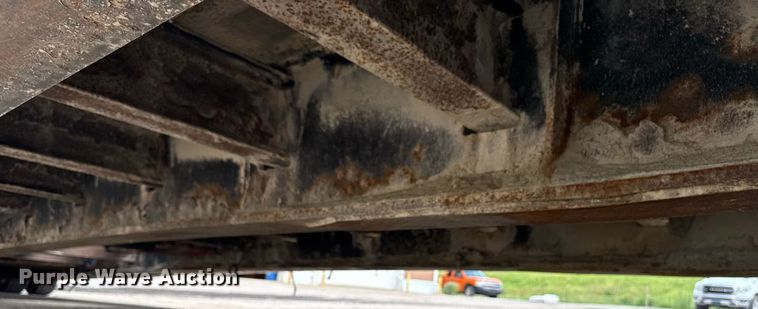 image for item EM2076 2013 Dynaweld LB52-24DPS lowboy equipment trailer