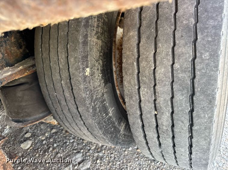 image for item EM2076 2013 Dynaweld LB52-24DPS lowboy equipment trailer