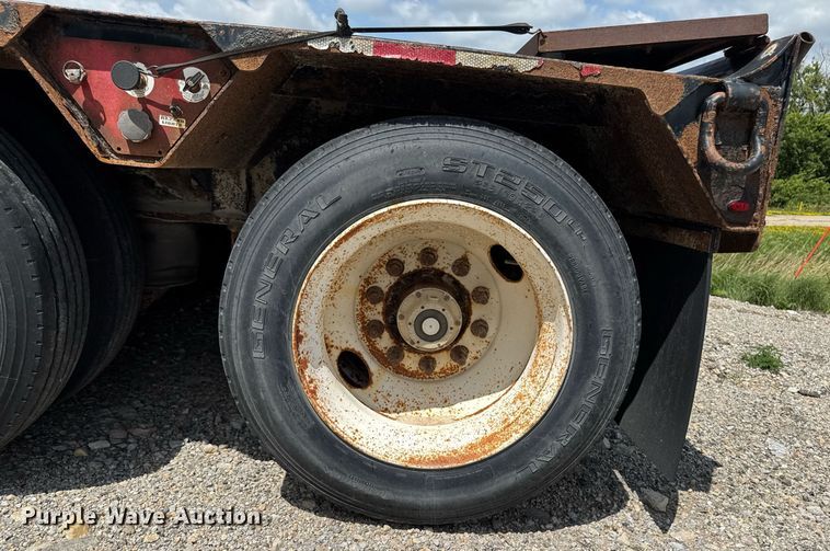 image for item EM2076 2013 Dynaweld LB52-24DPS lowboy equipment trailer