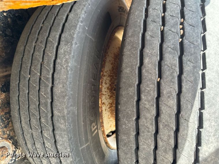 image for item EM2076 2013 Dynaweld LB52-24DPS lowboy equipment trailer