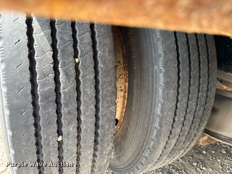 image for item EM2076 2013 Dynaweld LB52-24DPS lowboy equipment trailer