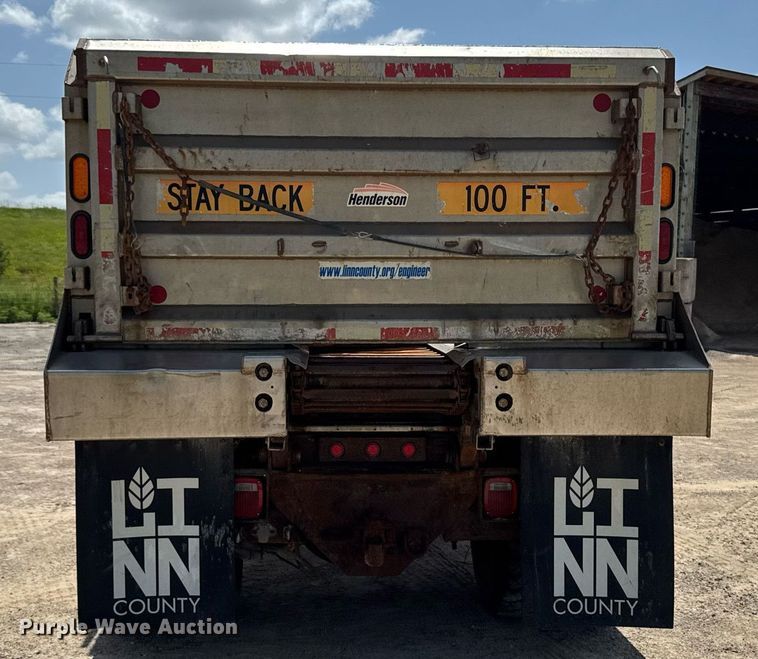 image for item EM2077 2004 Sterling Truck L7500 Series dump truck