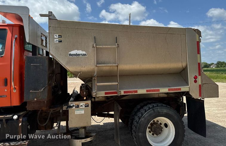 image for item EM2077 2004 Sterling Truck L7500 Series dump truck