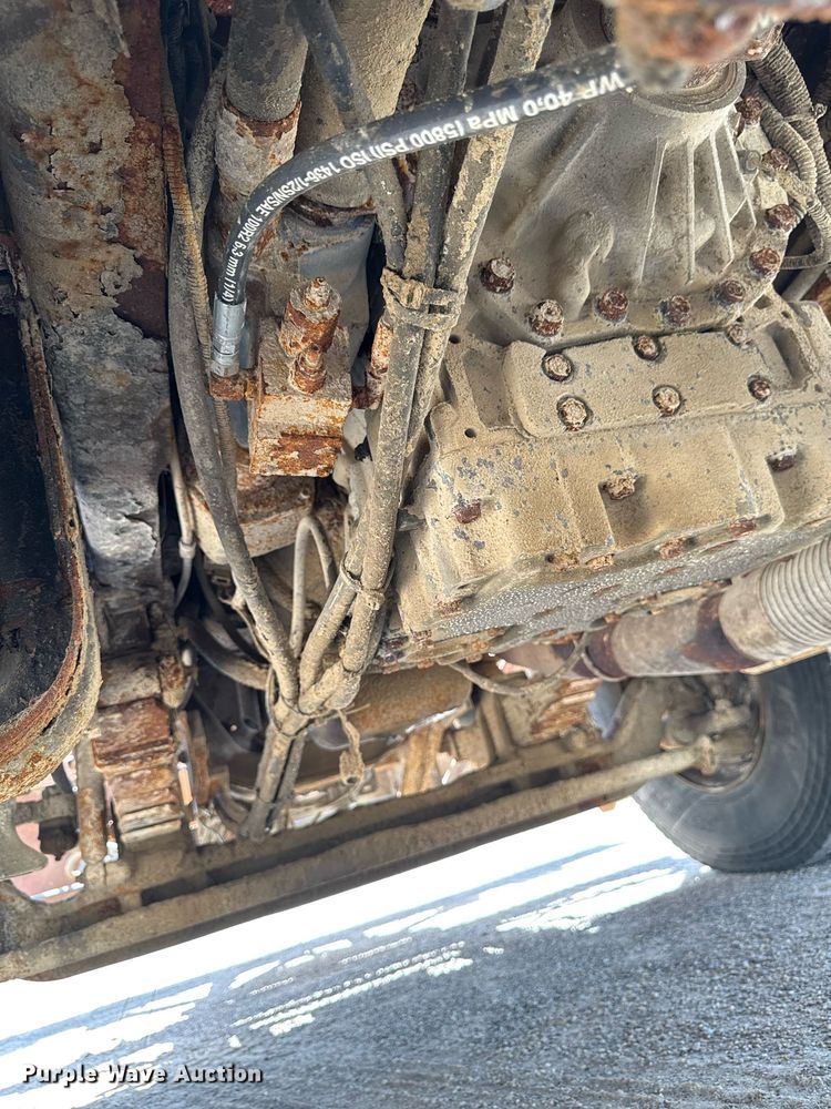 image for item EM2077 2004 Sterling Truck L7500 Series dump truck