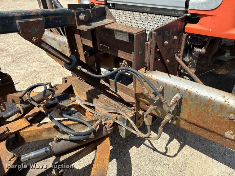 image for item EM2077 2004 Sterling Truck L7500 Series dump truck