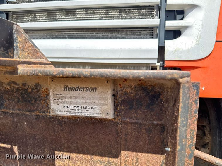 image for item EM2077 2004 Sterling Truck L7500 Series dump truck