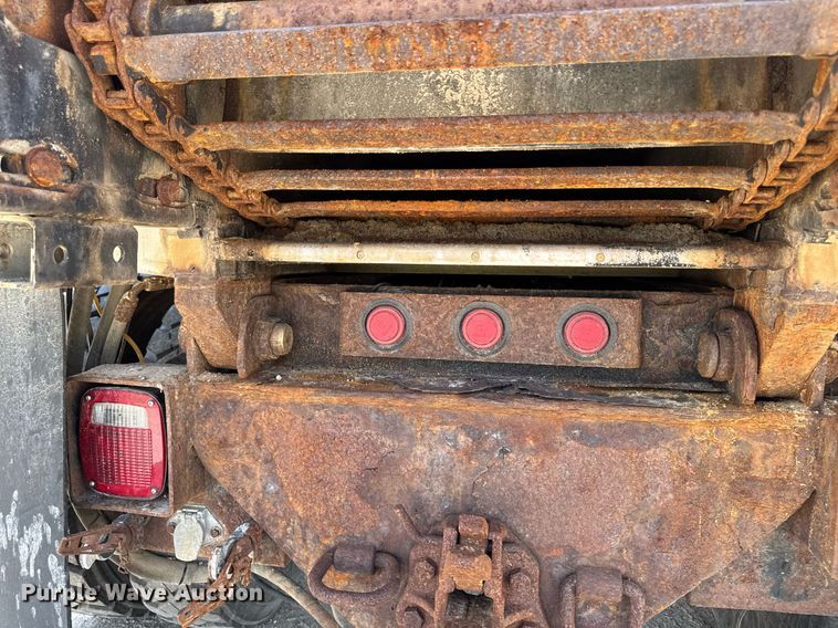 image for item EM2077 2004 Sterling Truck L7500 Series dump truck