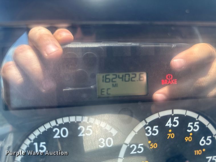 image for item EM2077 2004 Sterling Truck L7500 Series dump truck