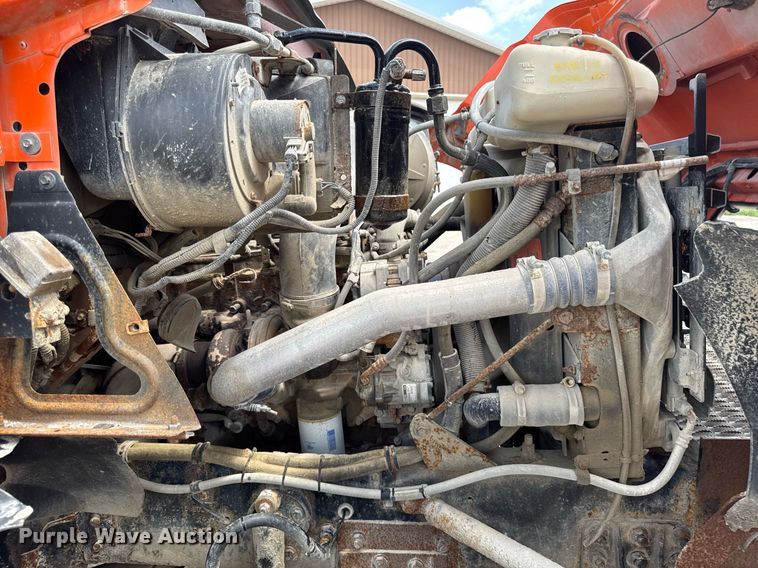 image for item EM2077 2004 Sterling Truck L7500 Series dump truck