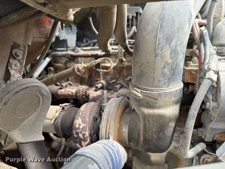 image for item EM2077 2004 Sterling Truck L7500 Series dump truck