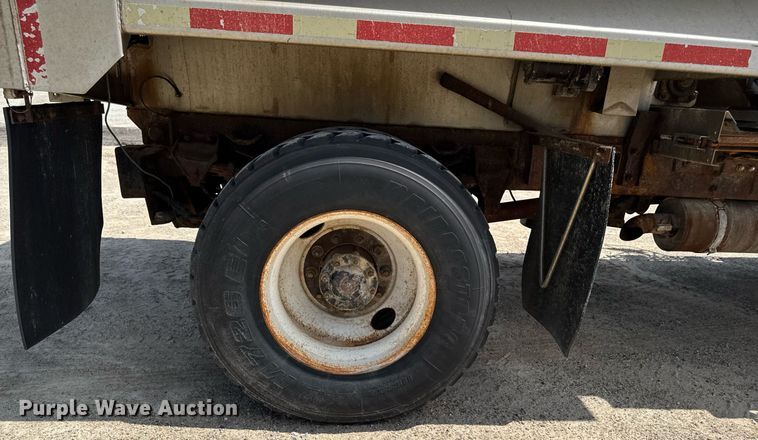 image for item EM2077 2004 Sterling Truck L7500 Series dump truck